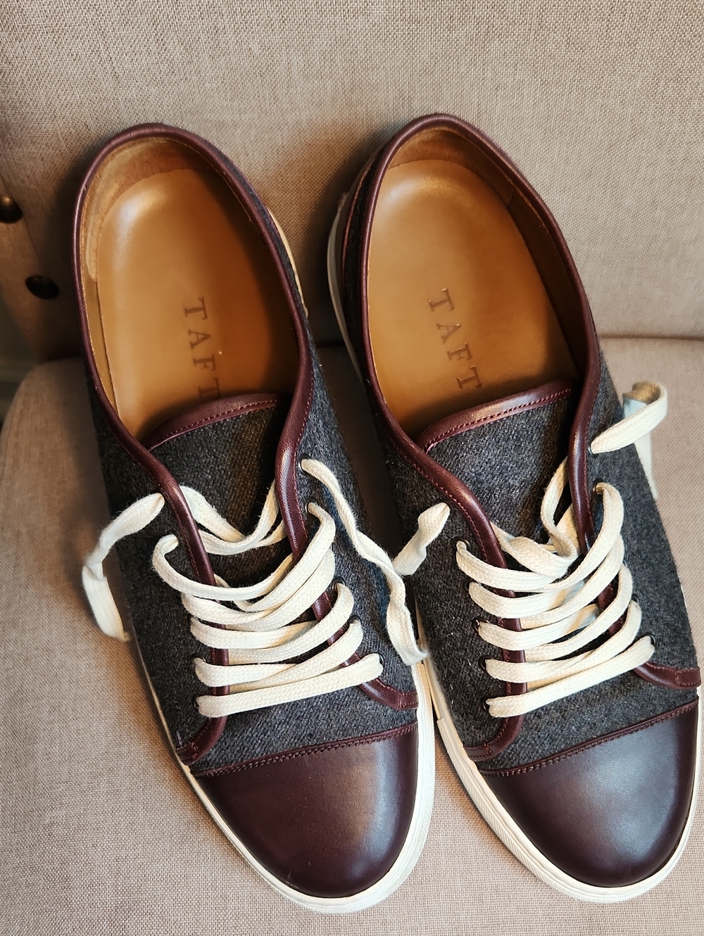 Taft Men's "The Jack" Burgundy and Gray Low-Top Sneakers with White Laces
